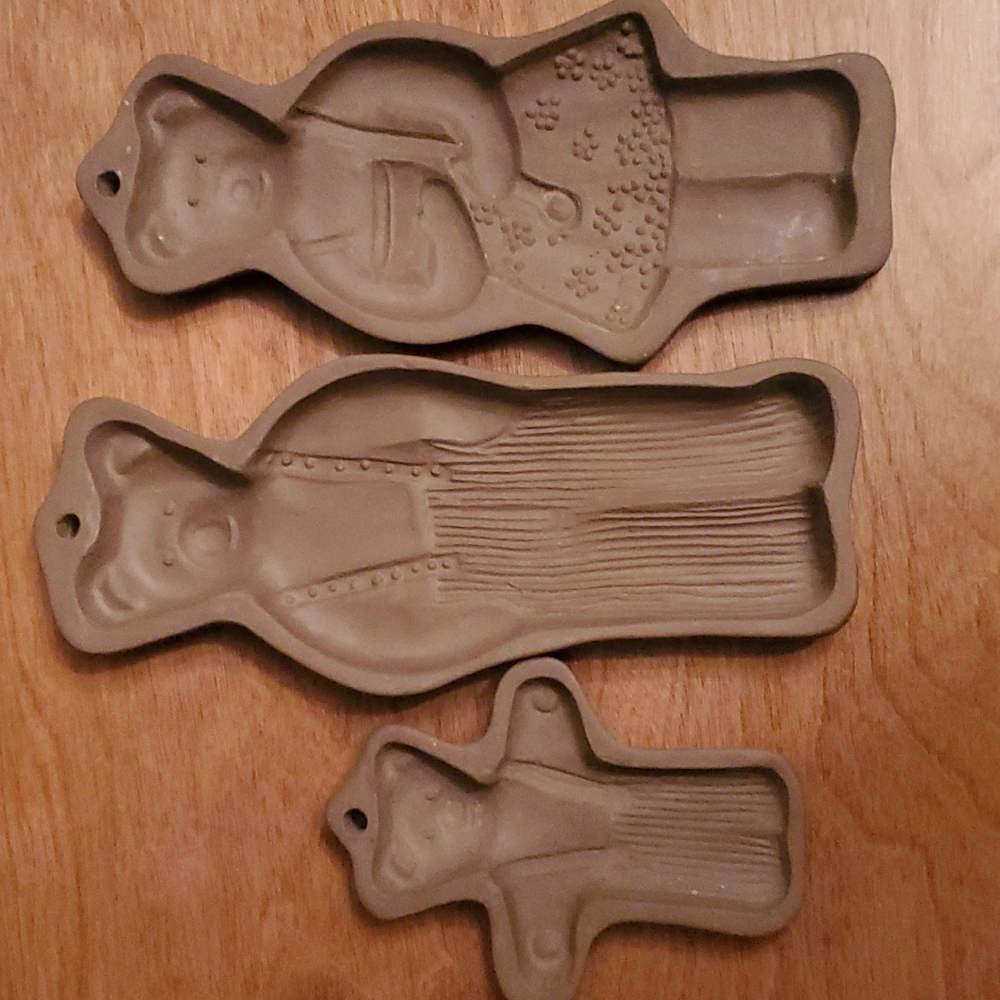 Hartstone Three Bears Cookie Molds, New Country Gear molds